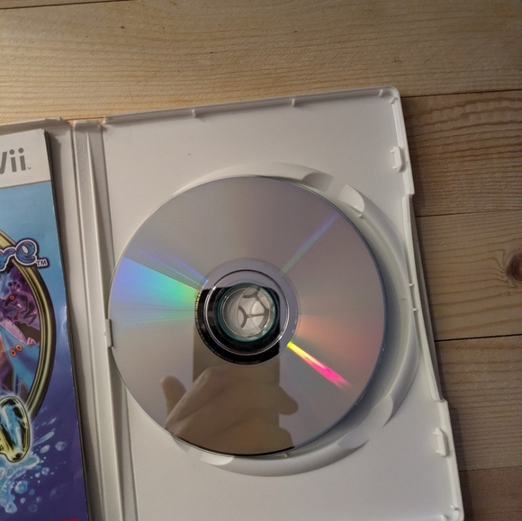 Dewy's Adventure for Wii - White Pre-owned - Picture 6 of 6